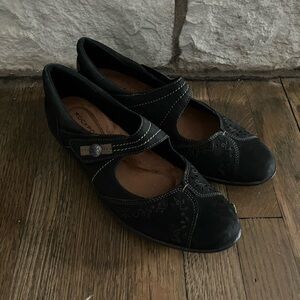 Rockport Cobb Hill Collection Women's Black Shoes with Stitch Detail